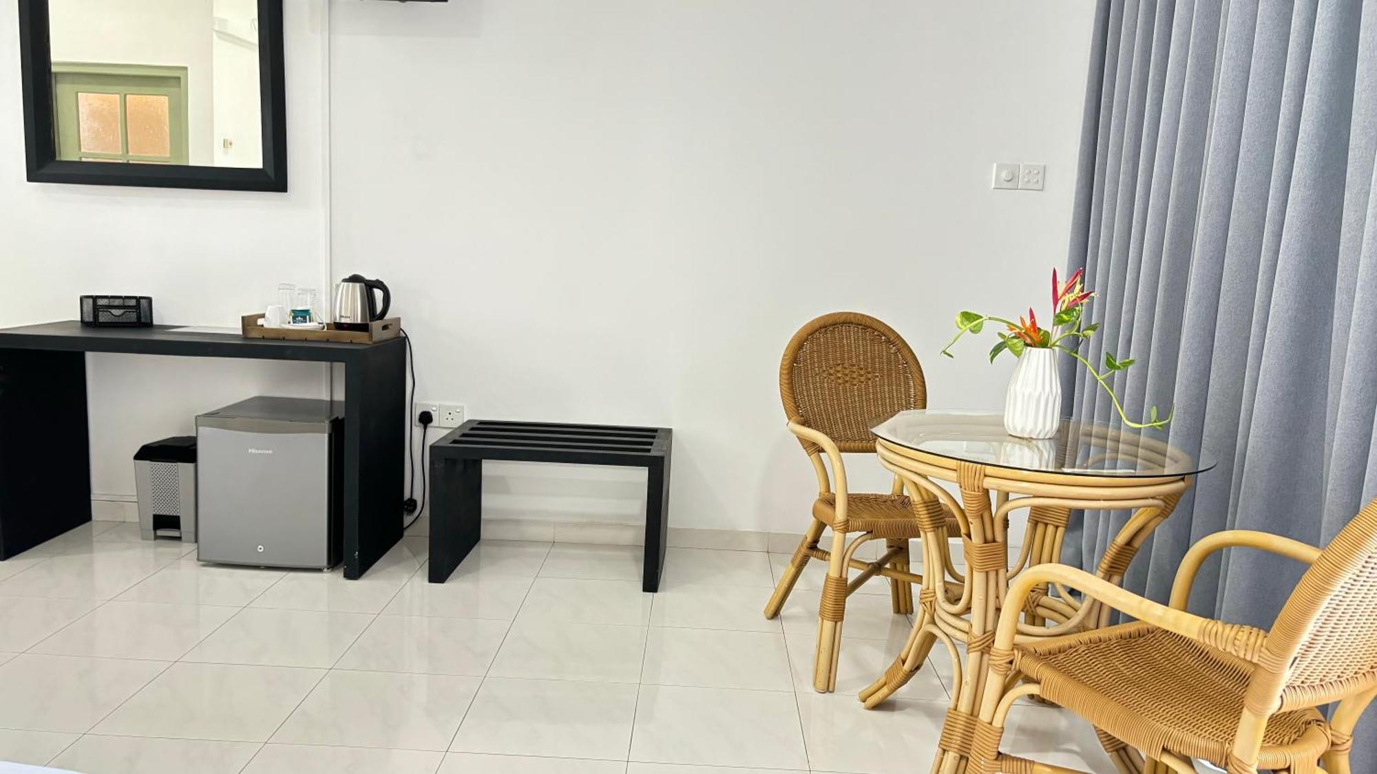 Hotel Chill Hill Hikkaduwa Habitación foto